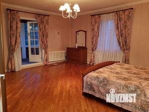 Дом 236м², 3-этажный, на длительный срок, 