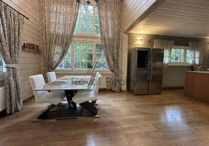 Дом 333м², 2-этажный, на длительный срок, 