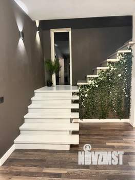 Дом 180м², 2-этажный, посуточно, 