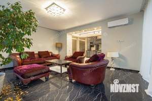 Таунхаус 250м², 2-этажный, на длительный срок, 