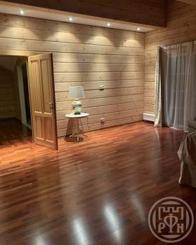 Дом 256м&sup2;, 2-этажный, на длительный срок, 