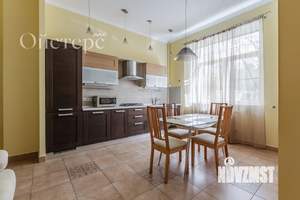 Таунхаус 135м², 3-этажный, на длительный срок, 