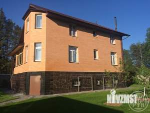 Дом 300м², 2-этажный, на длительный срок, 