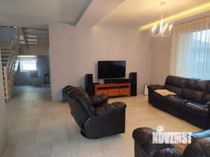 Дом 285м², 2-этажный, на длительный срок, 