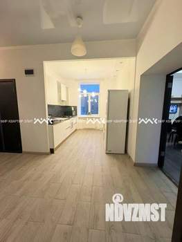Коттедж 250м², 2-этажный, на длительный срок, 