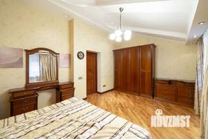 Таунхаус 168м², 2-этажный, на длительный срок, 