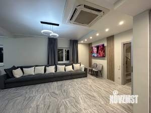 Дом 327м&sup2;, 2-этажный, посуточно, 