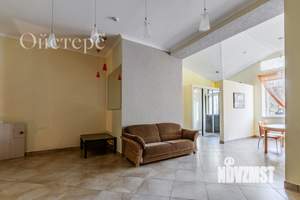 Таунхаус 155м², 3-этажный, на длительный срок, 