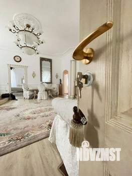 Таунхаус 120м&sup2;, 3-этажный, на длительный срок, 