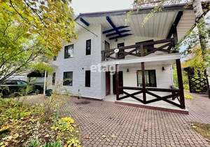 Дом 286м&sup2;, 2-этажный, на длительный срок, 