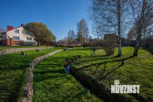 Дом 272м&sup2;, 3-этажный, на длительный срок, 