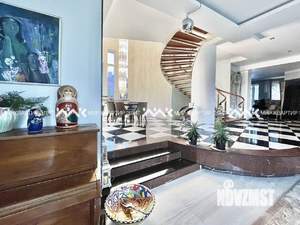 Дом 400м², 2-этажный, на длительный срок, 