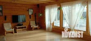 Дом 250м&sup2;, 2-этажный, посуточно, 