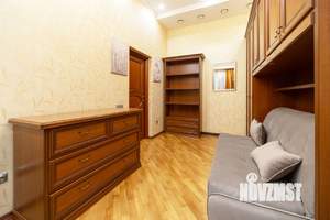 Таунхаус 168м², 2-этажный, на длительный срок, 