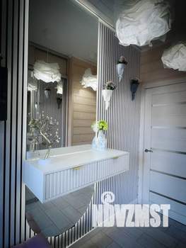 Дом 250м&sup2;, 2-этажный, посуточно, 