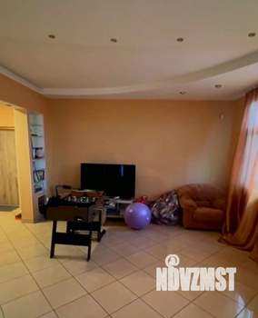 Дом 200м², 2-этажный, на длительный срок, 