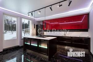 Коттедж 287м², 2-этажный, на длительный срок, 