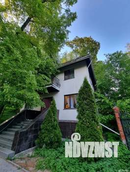 Дом 280м&sup2;, 3-этажный, посуточно, 