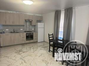 Дом 145м&sup2;, 2-этажный, на длительный срок, 