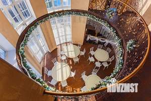 Дом 748м&sup2;, 2-этажный, посуточно, 