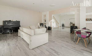 Дом 250м², 2-этажный, на длительный срок, 