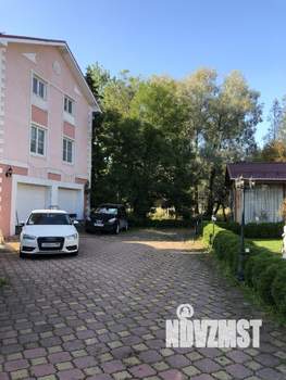 Коттедж 240м², 3-этажный, на длительный срок, 