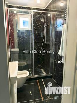 Коттедж 245м², 2-этажный, на длительный срок, 