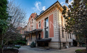 Дом 1257м², 4-этажный, на длительный срок, 