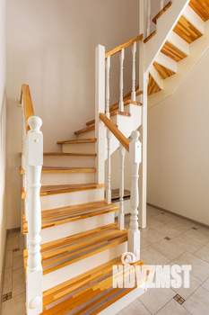 Дом 150м², 2-этажный, на длительный срок, 