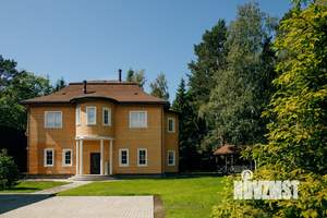 Коттедж 400м², 3-этажный, на длительный срок, 