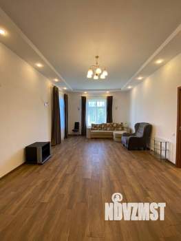Дом 140м², 2-этажный, посуточно, 