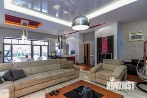 Дом 250м², 3-этажный, на длительный срок, 