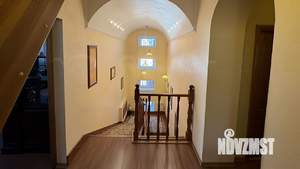 Дом 250м², 3-этажный, на длительный срок, 