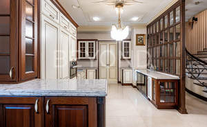 Дом 1257м², 4-этажный, на длительный срок, 