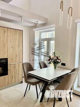 Дом 154м², 3-этажный, на длительный срок, 