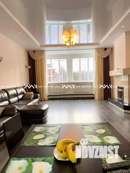 Коттедж 250м², 2-этажный, на длительный срок, 