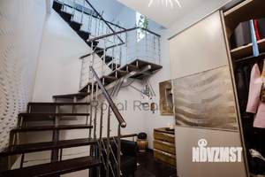 Таунхаус 185м², 4-этажный, на длительный срок, 