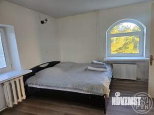Дом 150м², 2-этажный, на длительный срок, 