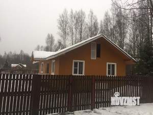 Коттедж 150м&sup2;, 2-этажный, на длительный срок, 