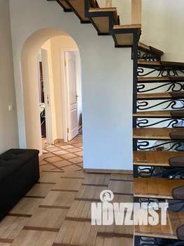 Дом 160м², 2-этажный, посуточно, 