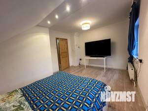 Дом 192м&sup2;, 3-этажный, посуточно, 