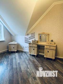 Дом 200м², 2-этажный, на длительный срок, 