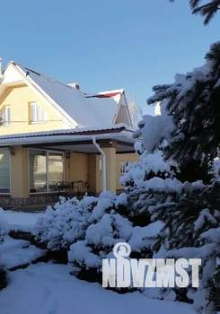 Дом 67м&sup2;, 2-этажный, посуточно, 