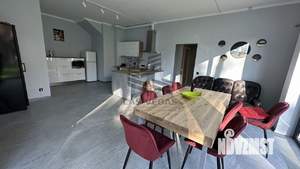 Дом 250м², 2-этажный, на длительный срок, 