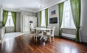 Дом 550м², 2-этажный, на длительный срок, 