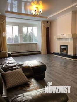 Коттедж 250м², 2-этажный, на длительный срок, 