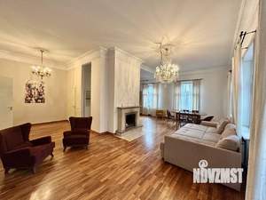 Таунхаус 331м², 2-этажный, на длительный срок, 