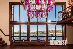 Дом 300м², 2-этажный, посуточно, 