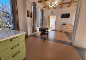 Дом 120м&sup2;, 2-этажный, на длительный срок, 