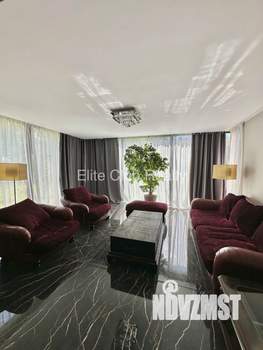 Коттедж 245м&sup2;, 2-этажный, на длительный срок, 